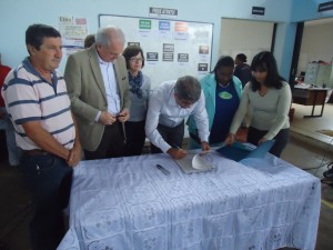 ASSINATURA CONVENIO ABIHPEC E ABIPLA COOPERVIVA DSC09139