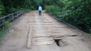 ponte ribeirao claro bairro dos lopes 2015 IMG-20151013-WA0023